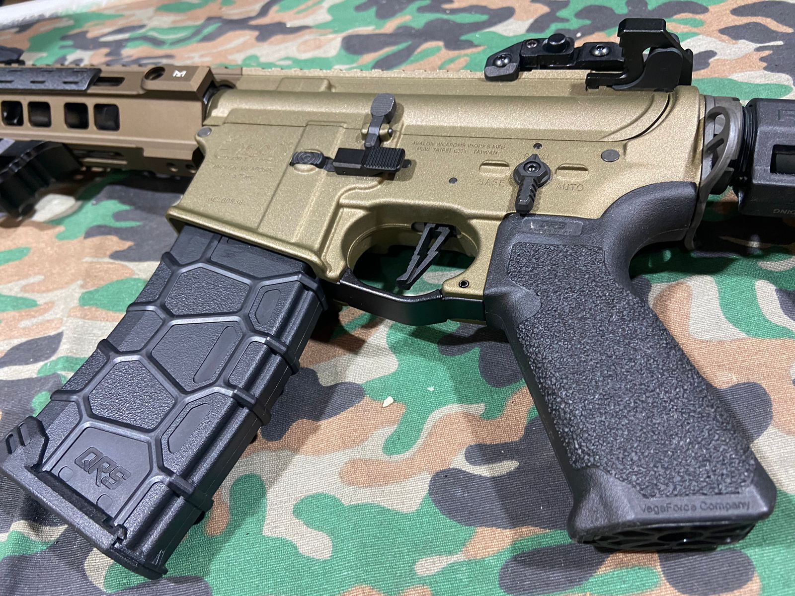 Marcadora AVALON Aeg Full Metal Vfc